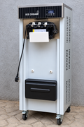 Commercial Standing Soft Serve Ice Cream Machine
