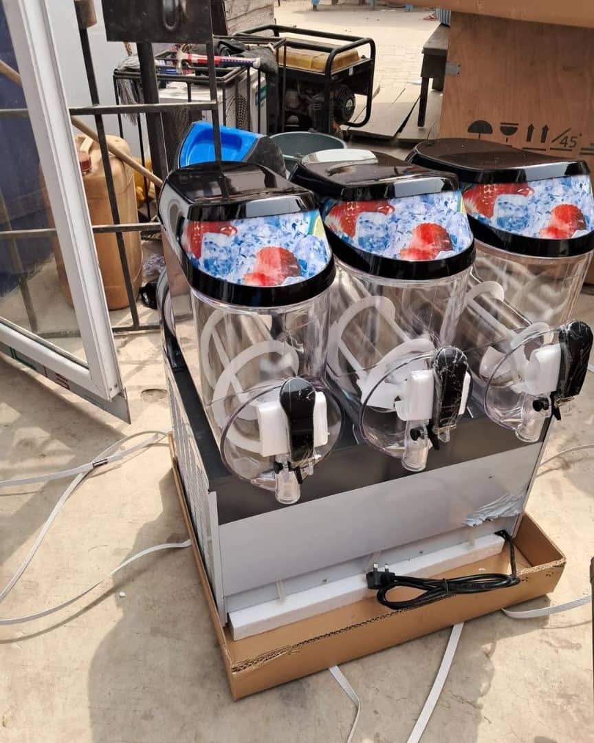 Commercial 3-Bowl Slush Machine – Triple-Tank Frozen Drink Maker